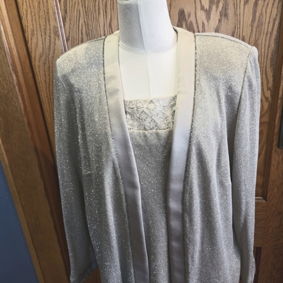 Taupe colored dress with jacket, by Alex Evenings, size 16W - Picture 2 of 7